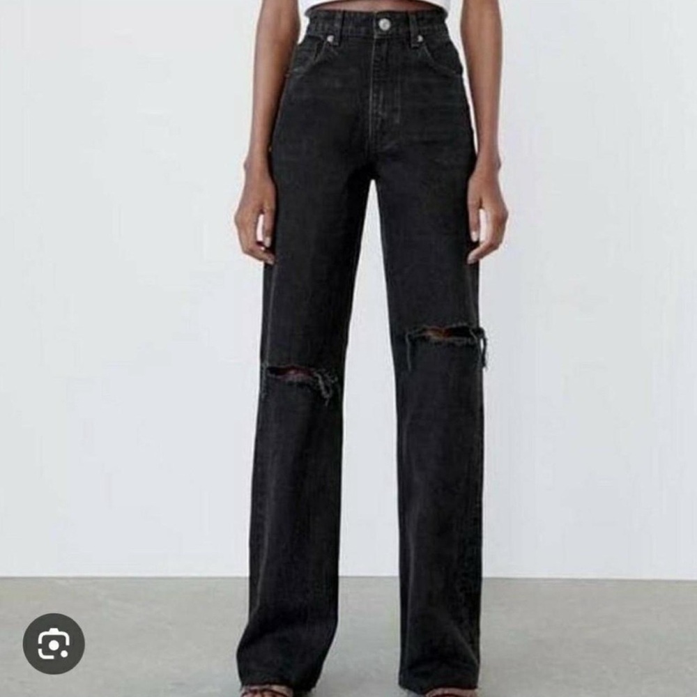 Black Distressed Women's Jeans